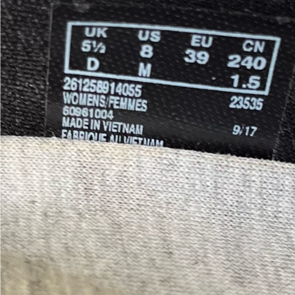 Cloudsteppers By Clarks Sillian Stork Women's Size 8 M Black Slip On Shoes - Picture 4 of 9